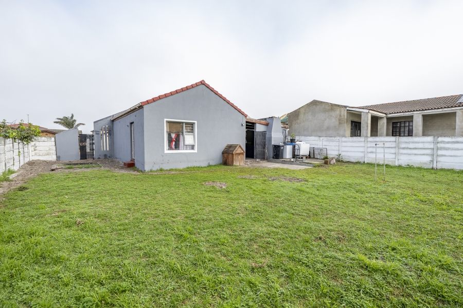 2 Bedroom Property for Sale in Highbury Western Cape